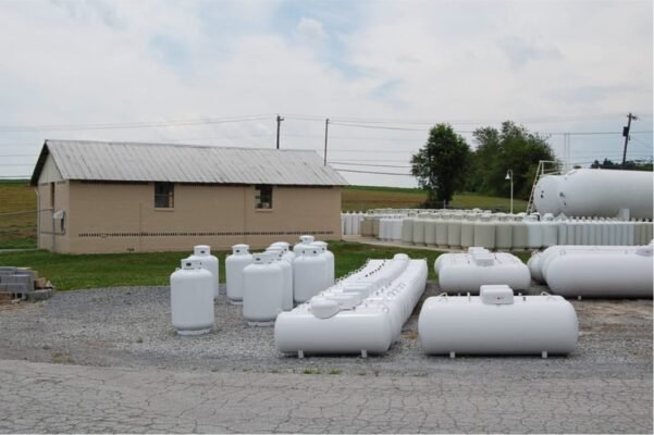 250 Gallon Vertical Above Ground Propane Tank